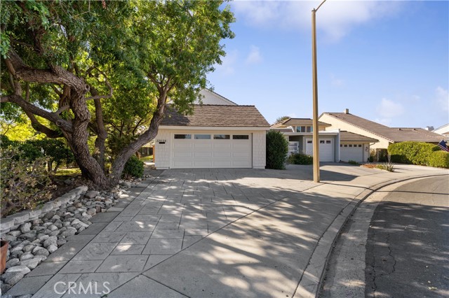 Detail Gallery Image 32 of 38 For 32038 Waterside Ln, Westlake Village,  CA 91361 - 4 Beds | 2/1 Baths