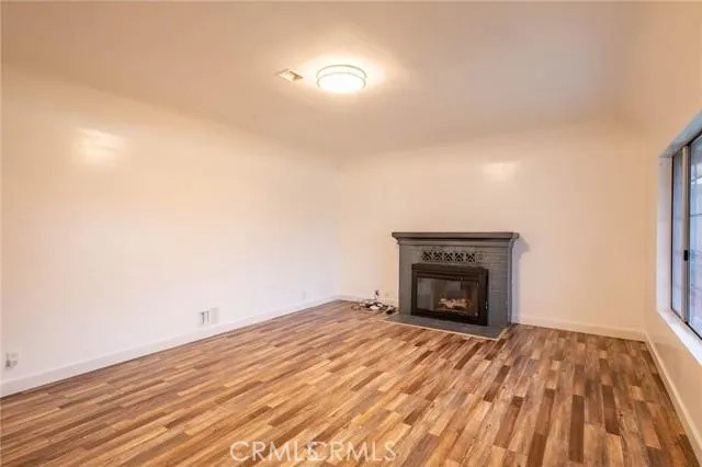 Detail Gallery Image 8 of 51 For 1818 W 81st, Los Angeles,  CA 90047 - 4 Beds | 2 Baths