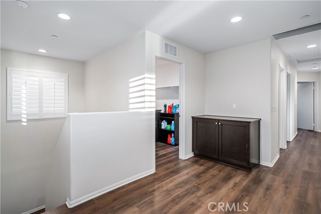 Detail Gallery Image 27 of 49 For 2434 Lugar Hermoso Ct, Rosamond,  CA 93560 - 4 Beds | 2/1 Baths