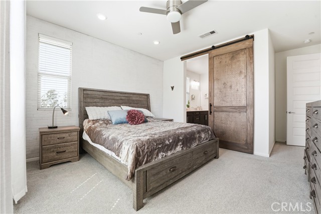 Detail Gallery Image 22 of 43 For 119 Plateau, Irvine,  CA 92618 - 3 Beds | 3 Baths