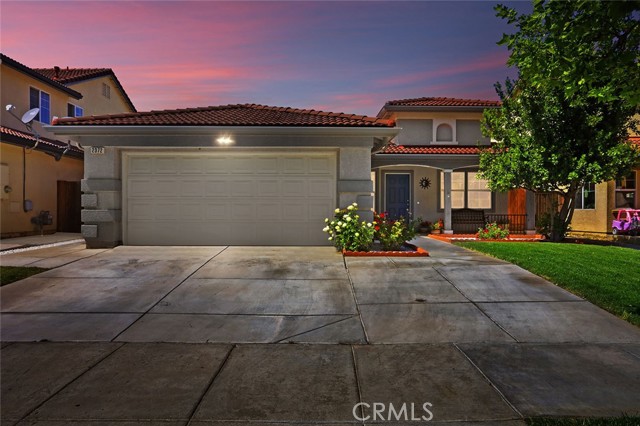 Detail Gallery Image 1 of 1 For 2372 S Fallbrook Dr, Los Banos,  CA 93635 - 4 Beds | 2 Baths