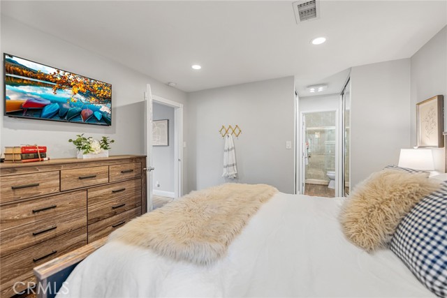 Detail Gallery Image 12 of 43 For 1845 Anaheim Ave #12B,  Costa Mesa,  CA 92627 - 3 Beds | 2 Baths