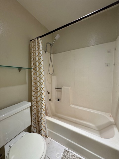 Detail Gallery Image 16 of 40 For 28 Jefferson, Irvine,  CA 92620 - 3 Beds | 2/1 Baths