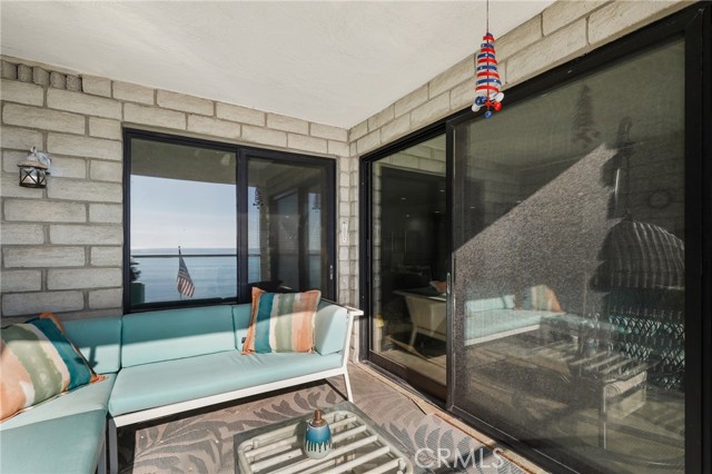 Detail Gallery Image 32 of 66 For 410 Corto Ln #E,  San Clemente,  CA 92672 - 2 Beds | 3 Baths