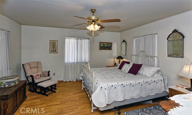Detail Gallery Image 4 of 72 For 5037 Honeyhill Rd, Oak Hills,  CA 92344 - 2 Beds | 1/1 Baths