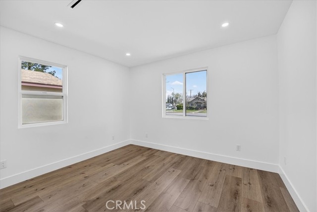 Detail Gallery Image 32 of 49 For 7055 Fallbrook Ave, West Hills,  CA 91307 - 4 Beds | 2 Baths