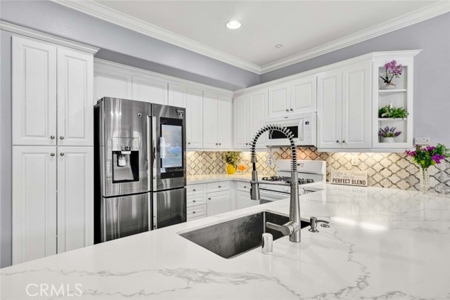 Detail Gallery Image 11 of 42 For 17772 Independence Ln, Fountain Valley,  CA 92708 - 2 Beds | 2 Baths