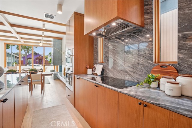 Image 26 of 66 For 647 Navy Street