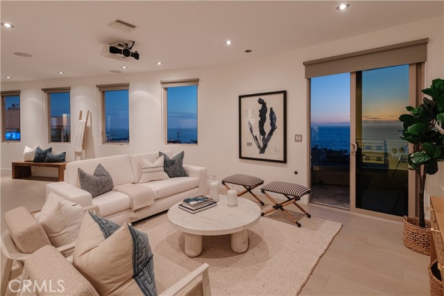 315 Gull St, Manhattan Beach, California 90266, 3 Bedrooms Bedrooms, ,3 BathroomsBathrooms,Residential,Sold,Gull St,SB23169861 315 Gull St, Manhattan Beach, California 90266, 3 Bedrooms Bedrooms, ,3 BathroomsBathrooms,Residential,Sold,Gull St,SB23169861