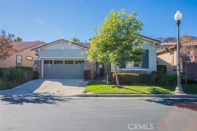 9177 Wooded Hill Dr, Corona, CA 92883