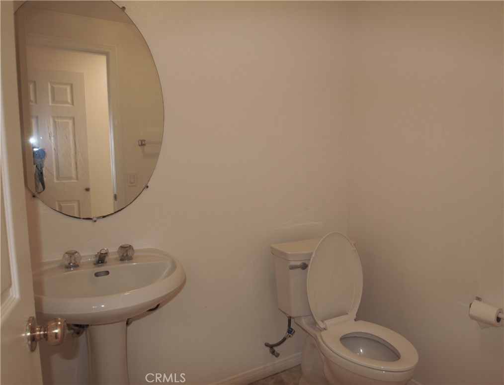 https://media.crmls.org/medias/7540dfd9-01f6-4420-b9c6-ce62e1130c9a.jpg?preset=X-Large