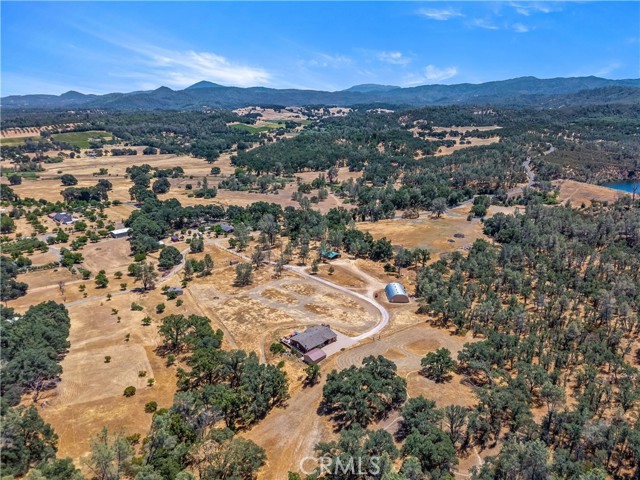 7235 Highland Springs Road, Lakeport CA: https://media.crmls.org/medias/7542680e-ba29-4821-8011-cbfc6f64434f.jpg