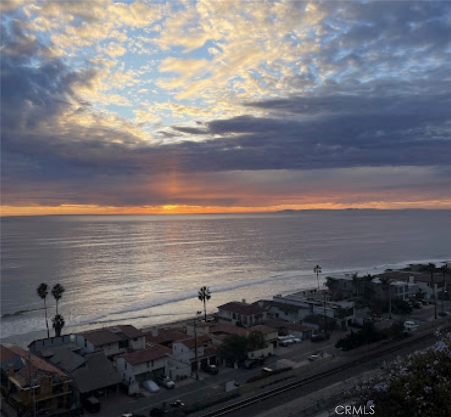 MLS #OC25273151 image #18