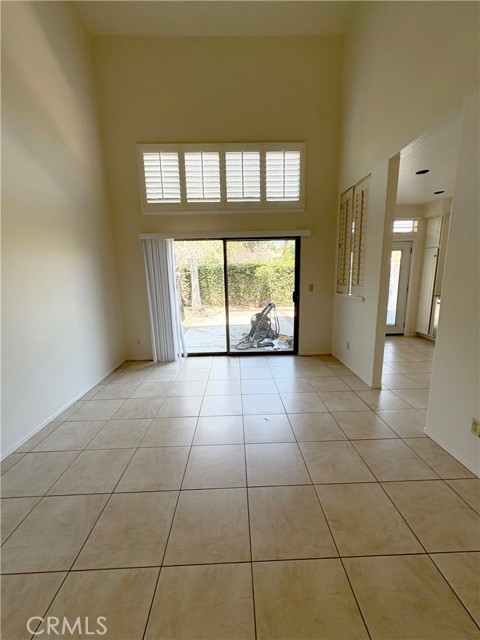 Detail Gallery Image 7 of 31 For 2018 Villa Del Lago Dr #B,  Chino Hills,  CA 91709 - 4 Beds | 2/1 Baths