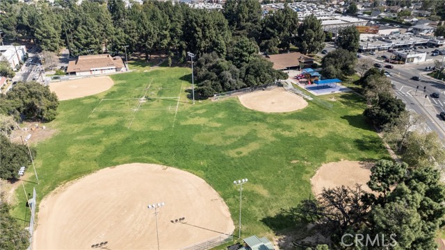 Detail Gallery Image 31 of 32 For 10799 Sherman Grove Ave #82,  Sunland,  CA 91040 - 1 Beds | 1 Baths