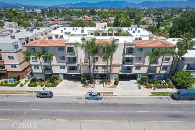 13941 Sherman Way, Van Nuys CA: https://media.crmls.org/medias/75449f37-27c1-4925-b3b2-86569b120e84.jpg