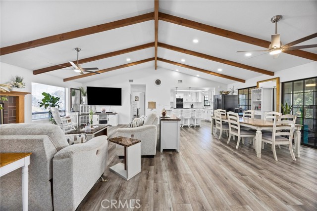 Detail Gallery Image 8 of 42 For 18581 St Andrews Dr, Tehachapi,  CA 93561 - 4 Beds | 3/1 Baths