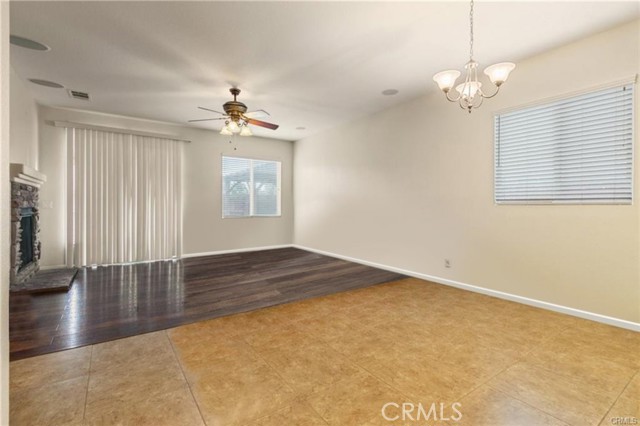 Detail Gallery Image 22 of 48 For 3408 Gemstone, Rosamond,  CA 93560 - 5 Beds | 3 Baths