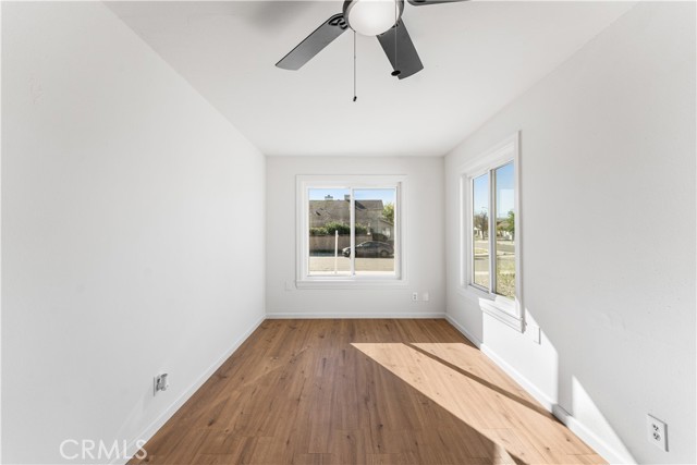 Detail Gallery Image 24 of 46 For 3519 Jupiter Ave, Palmdale,  CA 93550 - 4 Beds | 2 Baths