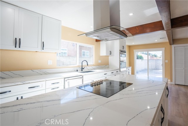 Detail Gallery Image 9 of 62 For 6081 Lemon, Long Beach,  CA 90805 - 4 Beds | 2 Baths