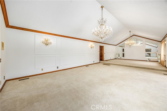 668 E Sunset N Drive, Redlands CA: https://media.crmls.org/medias/754751ad-c705-4b8d-a065-bde21621b9c8.jpg