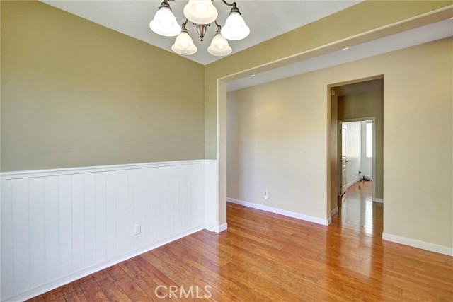 34229 Toyon Court, Lake Elsinore CA: https://media.crmls.org/medias/75479485-eded-47a5-a08d-9fe36be0cebe.jpg