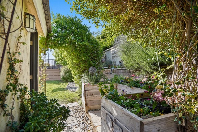 Detail Gallery Image 56 of 75 For 6617 Oak Forest Dr, Oak Park,  CA 91377 - 3 Beds | 2/1 Baths