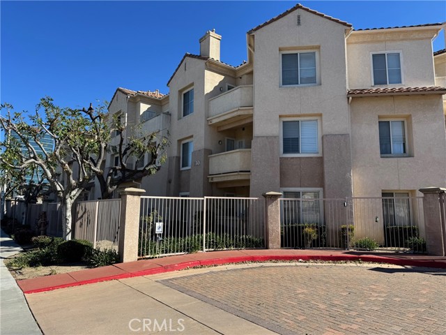 Detail Gallery Image 20 of 22 For 130 S Barranca, West Covina,  CA 91791 - 2 Beds | 2 Baths