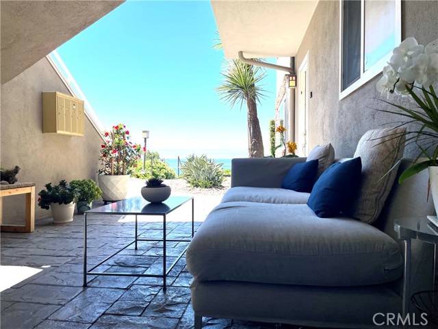 21701 Wesley Drive # B, Laguna Beach, California 92651, 2 Bedrooms Bedrooms, ,1 BathroomBathrooms,Residential Lease,For Rent,21701 Wesley Drive # B,CROC24164595