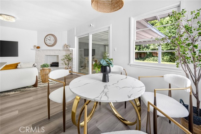 Detail Gallery Image 10 of 37 For 22647 Clarendon St, Woodland Hills,  CA 91367 - 3 Beds | 2 Baths