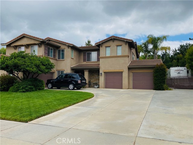 1630 Via Galicia St, Corona, CA 92881