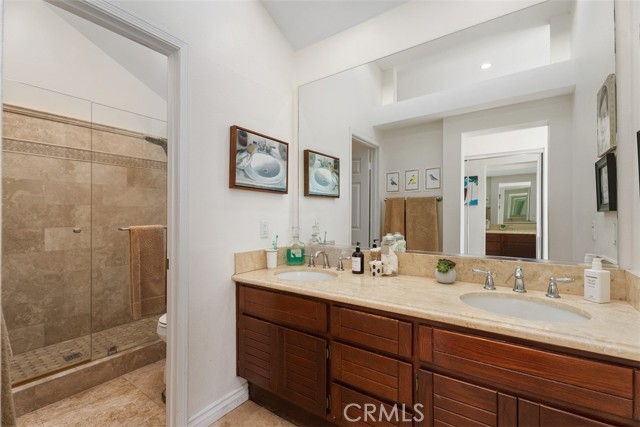 Detail Gallery Image 23 of 46 For 24 Cormorant, Newport Beach,  CA 92660 - 2 Beds | 2 Baths