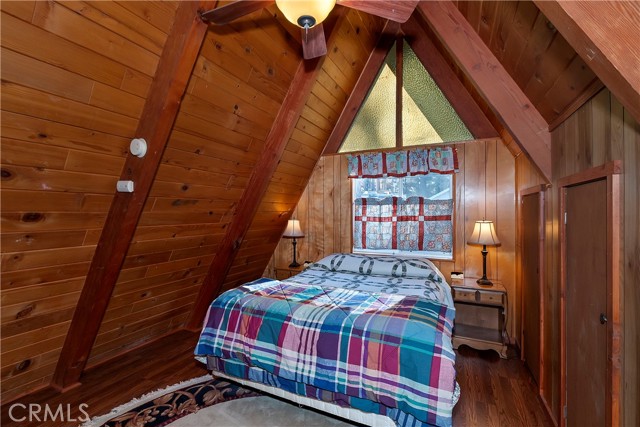 Detail Gallery Image 16 of 34 For 31470 Cedarwood Dr, Running Springs,  CA 92382 - 2 Beds | 1 Baths