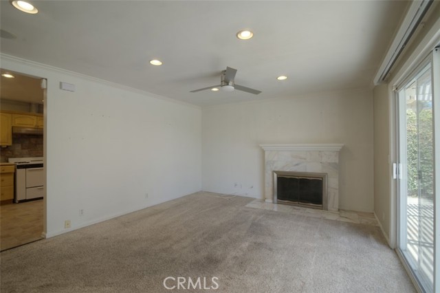 6112 Shields Drive, Huntington Beach CA: https://media.crmls.org/medias/754c9aaf-2590-46e0-bcbd-ff089d09c7d1.jpg