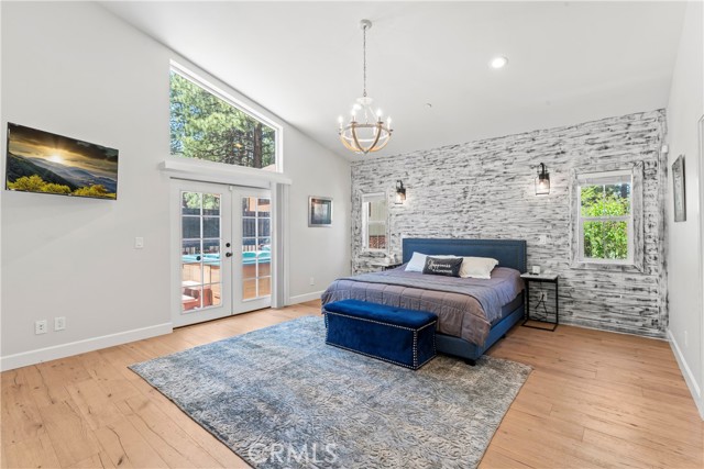 Detail Gallery Image 25 of 44 For 374 Mountainaire Ln, Big Bear Lake,  CA 92315 - 4 Beds | 3 Baths