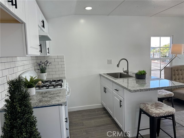 Detail Gallery Image 4 of 13 For 23701 S Western Ave #97,  Torrance,  CA 90501 - 2 Beds | 1 Baths