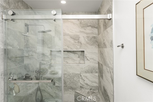 8009 E Eucalyptus Trail, Orange CA: https://media.crmls.org/medias/754f3d65-5fdd-47ba-a3c9-819c2a4e494c.jpg