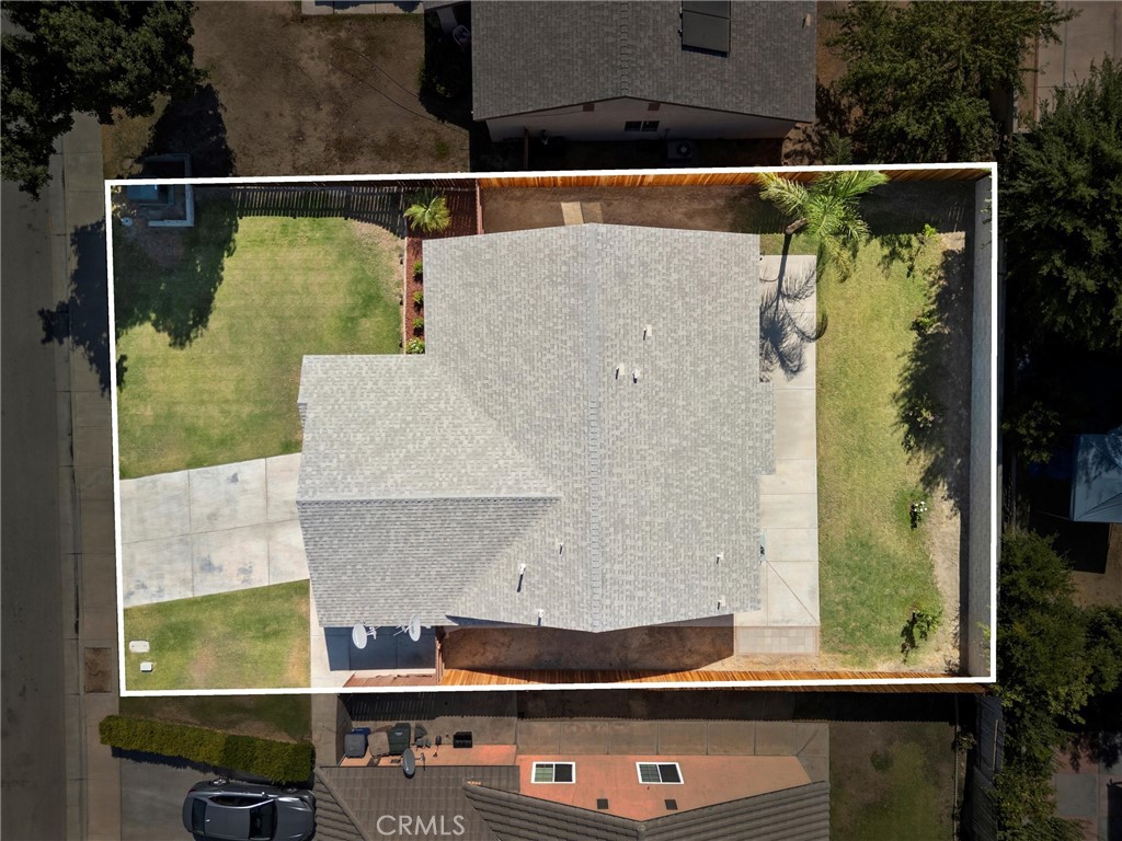 https://media.crmls.org/medias/7551e8de-f059-40f0-9fc4-2b22f2d6d635.jpg?preset=X-Large