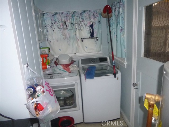 Detail Gallery Image 17 of 27 For 579 16th, San Bernardino,  CA 92405 - 3 Beds | 1/1 Baths