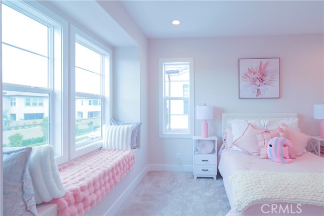390 Riverbend, Lake Forest CA: https://media.crmls.org/medias/755399ed-6b3d-491a-bafe-96e58bd0a1f3.jpg