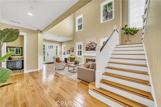 810 Juanita Avenue, Redondo Beach, California 90277, 5 Bedrooms Bedrooms, ,3 BathroomsBathrooms,Residential,Sold,Juanita,TR22080306