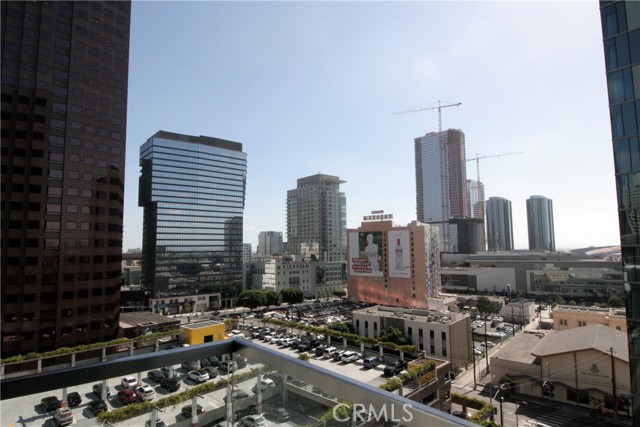 Detail Gallery Image 11 of 15 For 877 Francisco St #1027,  Los Angeles,  CA 90017 - 2 Beds | 2 Baths