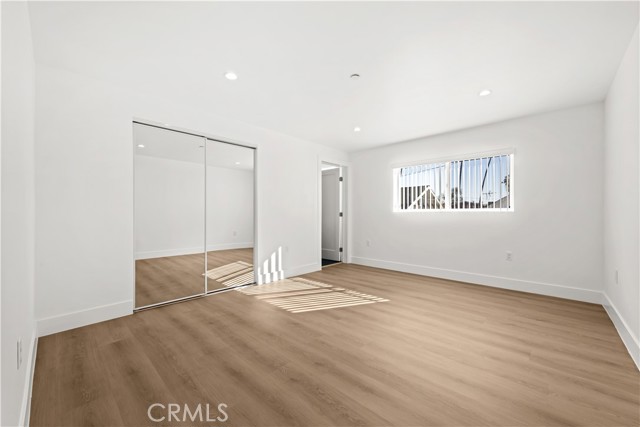 Detail Gallery Image 18 of 27 For 2002 Hillcrest Dr, Los Angeles,  CA 90016 - 4 Beds | 4 Baths