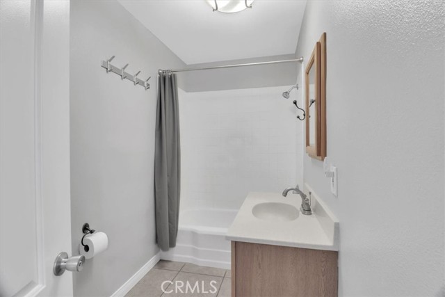 15728 Stevens Avenue, Bellflower CA: https://media.crmls.org/medias/755600e1-cd11-4f37-8335-4d6f4d62399e.jpg