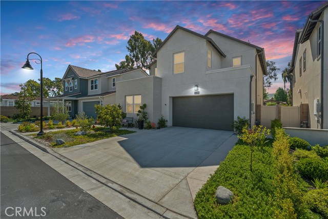 Detail Gallery Image 2 of 71 For 26288 Meadow Dr, San Juan Capistrano,  CA 92675 - 4 Beds | 4 Baths
