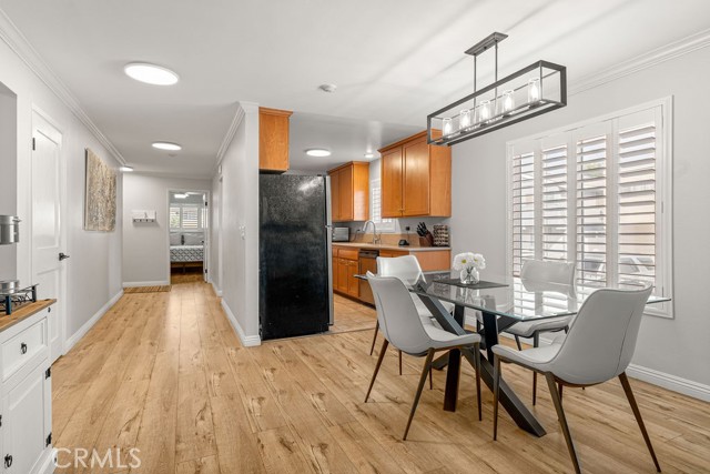 Detail Gallery Image 3 of 36 For 1321 Beryl St #101,  Redondo Beach,  CA 90277 - 3 Beds | 2/1 Baths