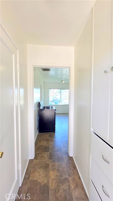 Detail Gallery Image 11 of 13 For 314 N Beverly Ct a,  Ontario,  CA 91762 - 1 Beds | 1 Baths