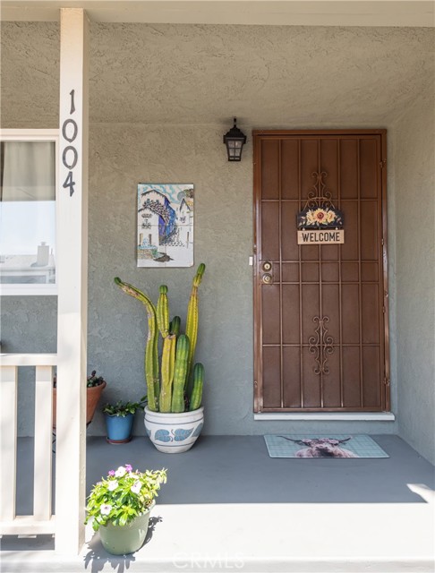 1004 Firmona Avenue, Redondo Beach CA: https://media.crmls.org/medias/7558f2e1-b8e6-479a-af31-e0544fbf1957.jpg