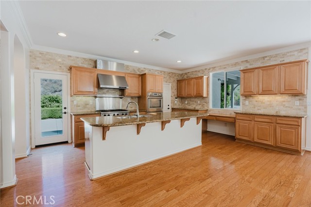 Detail Gallery Image 30 of 68 For 25502 Morning Mist Dr, Stevenson Ranch,  CA 91381 - 6 Beds | 5 Baths