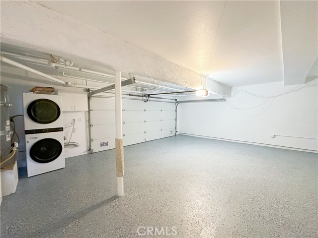 Detail Gallery Image 17 of 21 For 5255 Coldwater Canyon #D,  Sherman Oaks,  CA 91401 - 3 Beds | 3 Baths